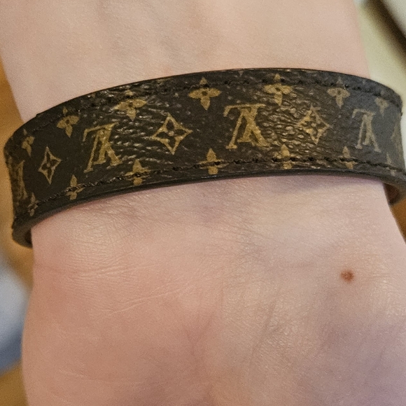 Louis Vuitton bracelet - Picture 8 of 8